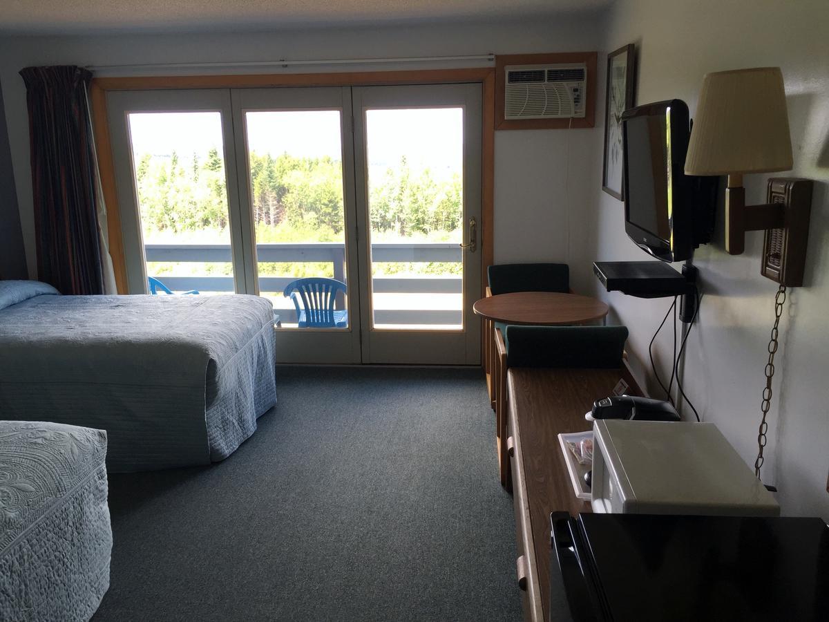 Kineo View Lodge Greenville Esterno foto